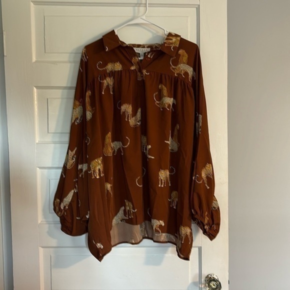 NWT Hayden Leopard Blouse - Picture 1 of 5